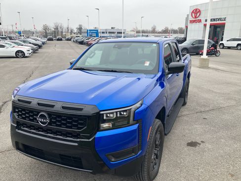 Used 2026 Nissan Frontier SV w/ All-Weather Content Package image 5