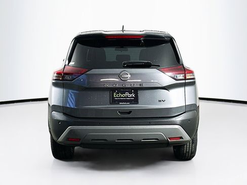 Used 2023 Nissan Rogue SV image 7