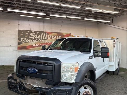 Used 2014 Ford F550 4x4 Crew Cab Super Duty image 2