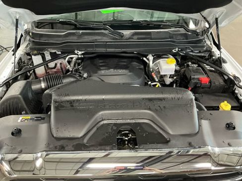 Used 2026 RAM 2500 Big Horn AWD/4WD image 11