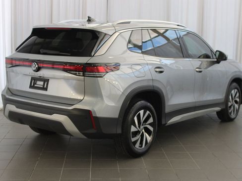 New 2025 Volkswagen Tiguan S image 8