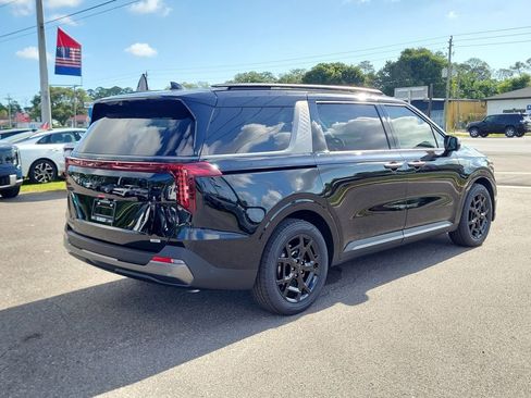 New 2026 Kia Carnival SX Prestige FWD image 6