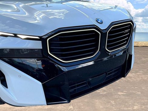 Used 2023 BMW XM AWD/4WD image 34