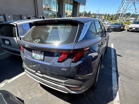 Used 2025 Hyundai Tucson SE AWD/4WD image 6