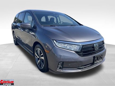 Used 2022 Honda Odyssey Touring image 1
