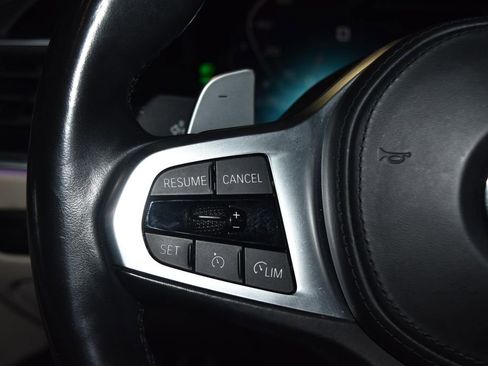 Used 2021 BMW 440i xDrive Coupe w/ Premium Package image 9