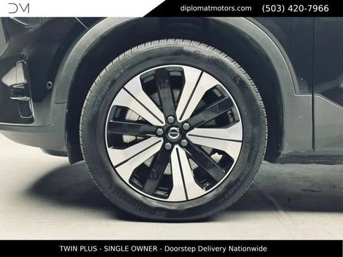 Used 2023 Volvo C40 P8 Recharge Plus AWD/4WD image 36