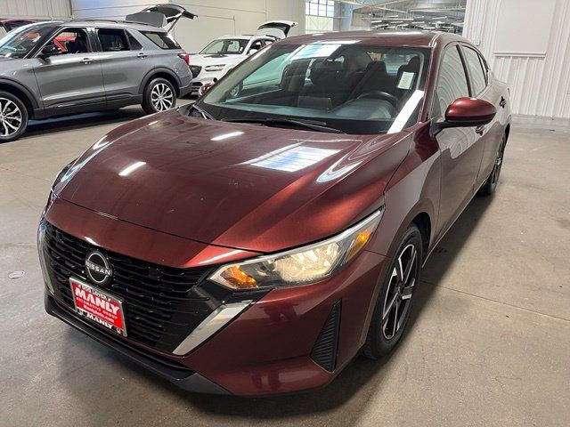 Used 2025 Nissan Sentra SV FWD image 7