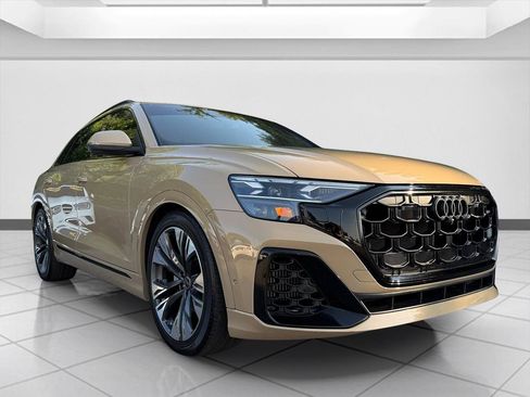 Used 2024 Audi Q8 Prestige w/ Prestige Package AWD/4WD image 7