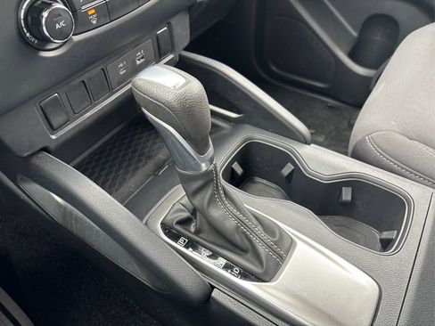 Used 2022 Nissan Frontier SV image 29