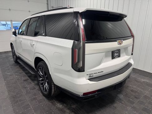 Used 2021 Cadillac Escalade Sport w/ Driver Assist Tech Package AWD/4WD image 5
