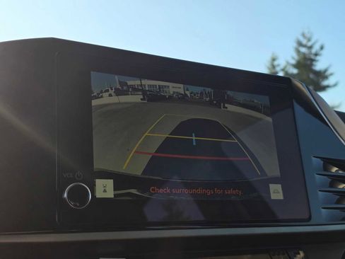 Certified 2025 Toyota Camry LE image 32