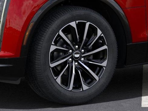 New 2025 Cadillac Lyriq Sport image 9