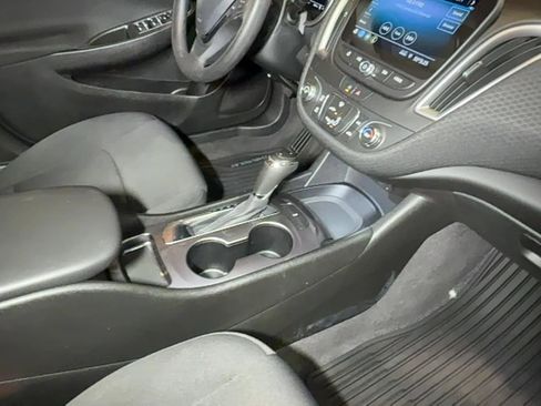 Used 2020 Chevrolet Malibu LS w/ LPO, Convenience Package 2 image 71