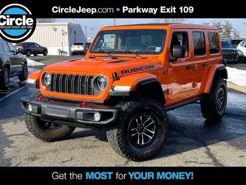 Certified 2025 Jeep Wrangler Unlimited Rubicon image 1