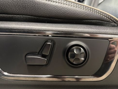 Used 2023 RAM 1500 Limited AWD/4WD image 20