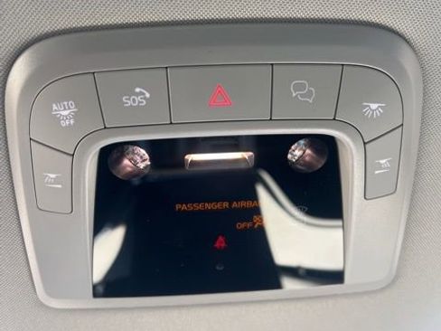 New 2025 Volvo EX90 Plus w/ Protection Package Premier image 18