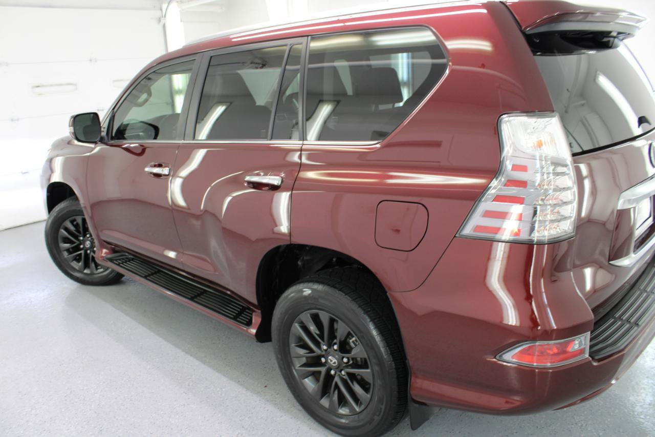 Used 2020 Lexus GX 460 Premium w/ Premium Package AWD/4WD image 17