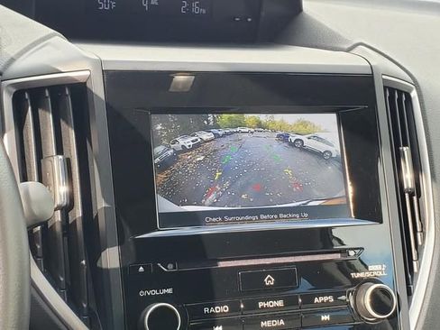 Used 2023 Subaru Forester Premium image 18