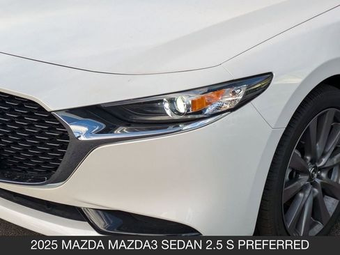 Used 2025 MAZDA MAZDA3 s image 10