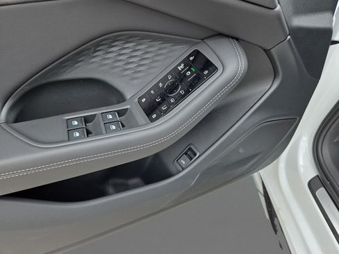 New 2026 Audi A6 Premium Plus AWD/4WD image 16