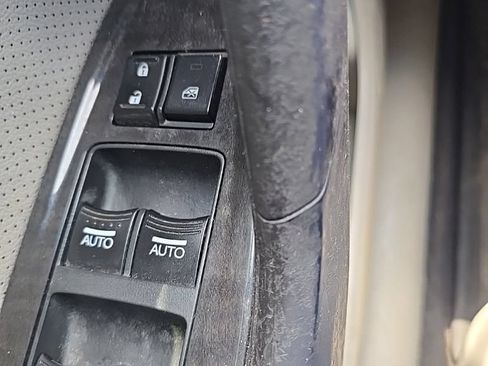 Used 2012 Acura TSX Sedan FWD image 18