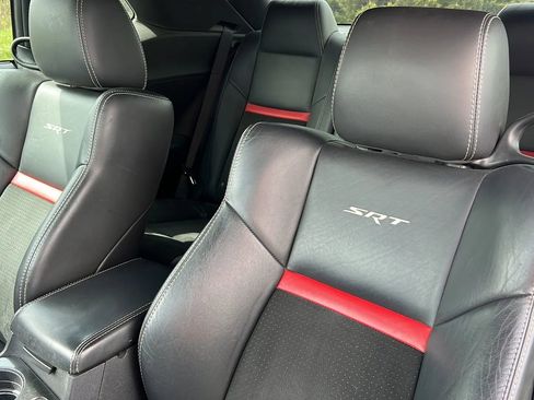 Used 2010 Dodge Challenger SRT8 w/ SRT Option Group II image 11