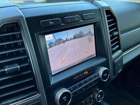 Used 2020 Ford Expedition Max XLT w/ Equipment Group 202A RWD image 14