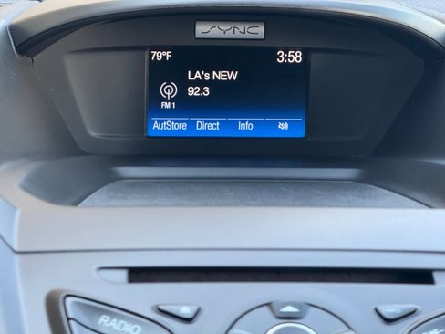 Used 2016 Ford Escape SE image 14