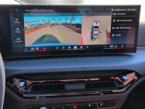 New 2026 BMW 330i Sedan w/ Convenience Package image 25