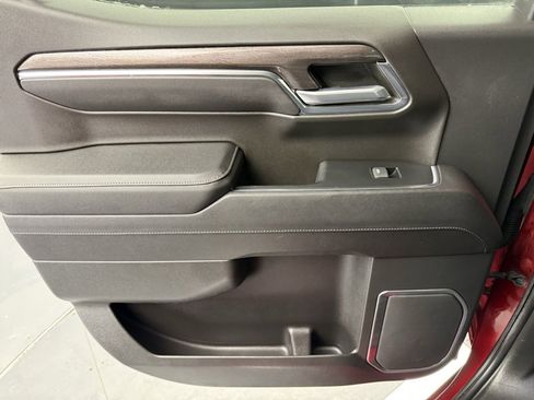 Used 2023 Chevrolet Silverado 1500 LTZ image 40