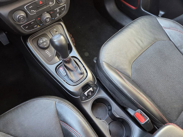Used 2021 Jeep Compass Trailhawk AWD/4WD image 26