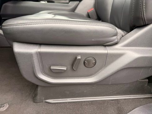Used 2024 Ford Expedition Max XLT RWD image 43