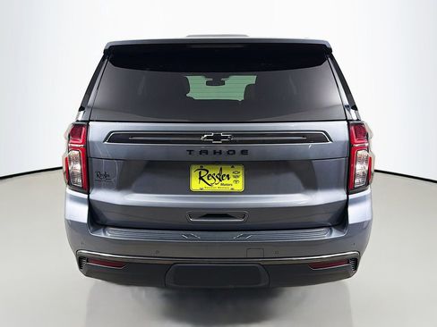 Used 2022 Chevrolet Tahoe Z71 w/ Luxury Package AWD/4WD image 7