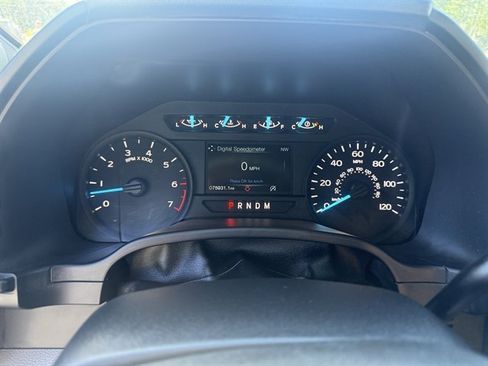 Used 2019 Ford F150 XL w/ Equipment Group 101A Mid AWD/4WD image 13