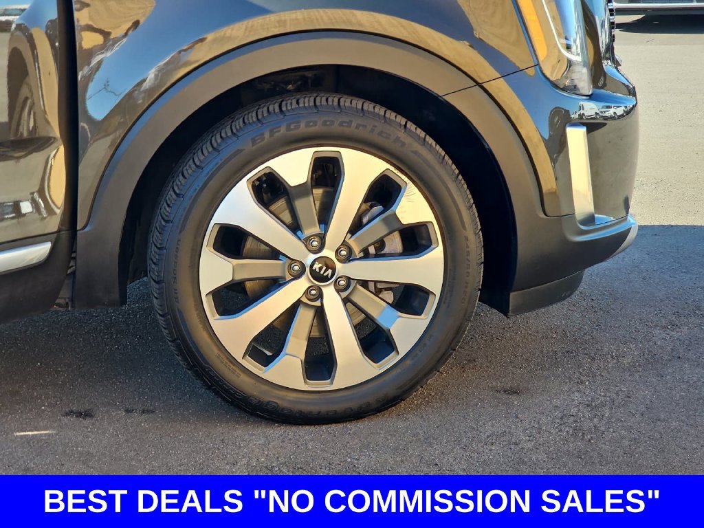 Used 2020 Kia Telluride S w/ S 8 Passenger Seating Package AWD/4WD image 39