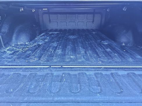 Used 2022 RAM 3500 Laramie AWD/4WD image 15