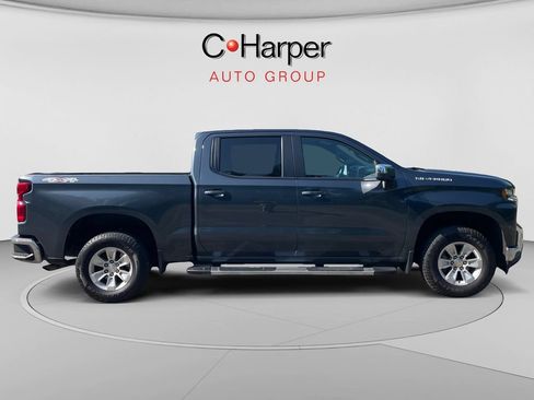 Used 2021 Chevrolet Silverado 1500 LT AWD/4WD image 2