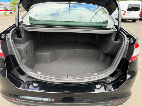 Used 2016 Ford Fusion S FWD image 16