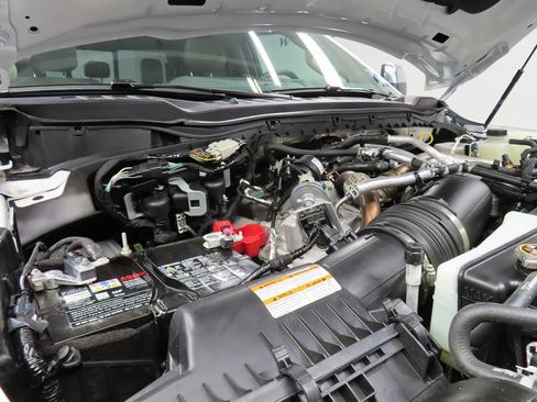 Used 2025 Ford F450 Platinum w/ Platinum Plus Package image 27