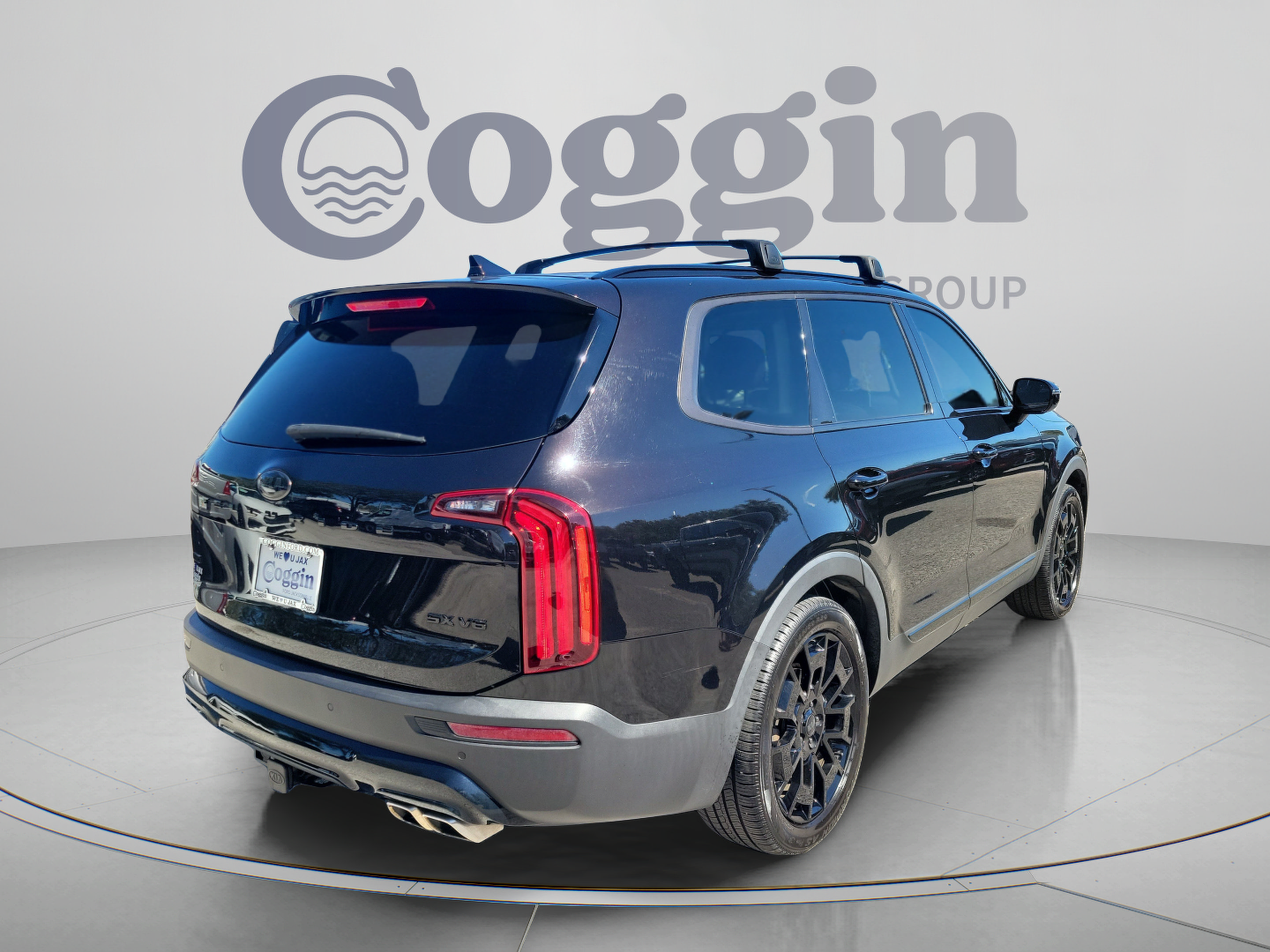 Used 2021 Kia Telluride SX w/ Nightfall Edition Package AWD/4WD image 3
