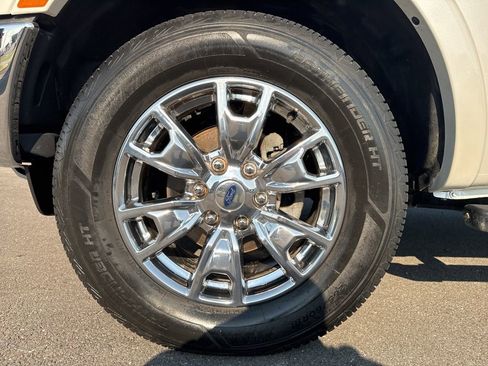 Used 2019 Ford Ranger Lariat w/ Equipment Group 501A Mid image 14