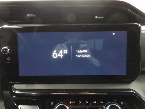 Used 2023 GMC Sierra 1500 AT4 w/ Technology Package image 14