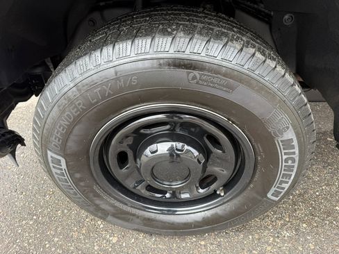 Used 2016 Ford F250 XL w/ XL Value Package image 9