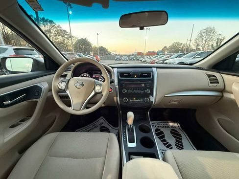 Used 2015 Nissan Altima 2.5 S w/ Power Driver Seat Package image 14