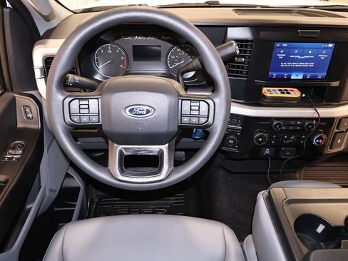 New 2026 Ford F550 4x4 Regular Cab Super Duty image 15