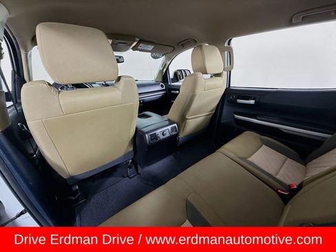 Used 2016 Toyota Tundra SR5 w/ SR5 Upgrade Package image 10