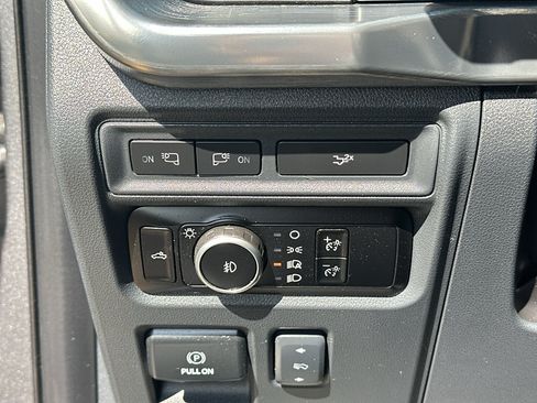 Used 2023 Ford F150 Lariat w/ Equipment Group 502A High AWD/4WD image 30
