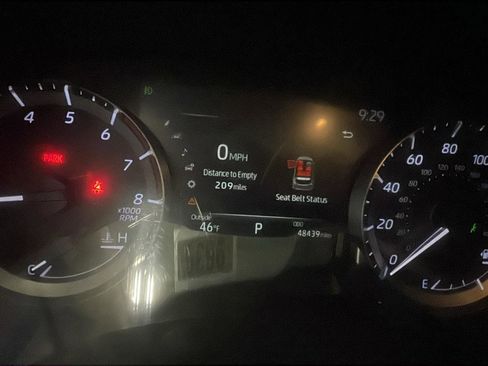 Used 2023 Toyota Highlander L image 15