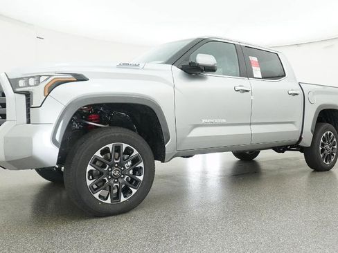 New 2026 Toyota Tundra Limited AWD/4WD image 39